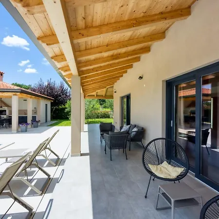Joze Villa